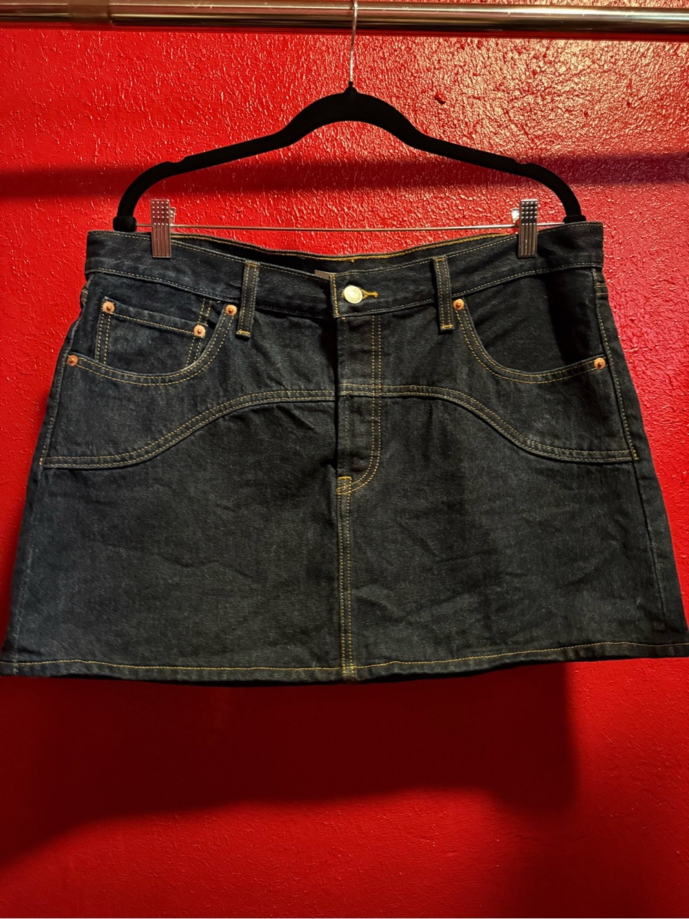 109. Preloved (like new) Levi's Dark Blue Denim Mini Skirt with Gold Stitching